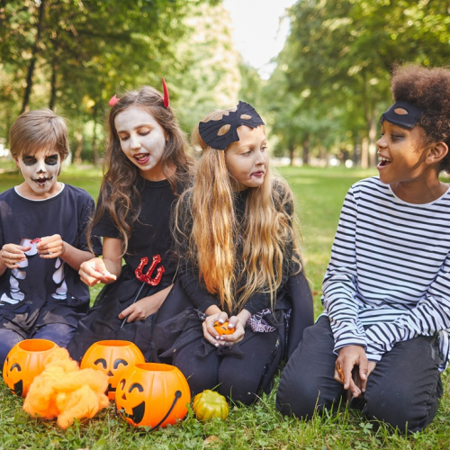 Origines d'Halloween - Enfants déguisés
