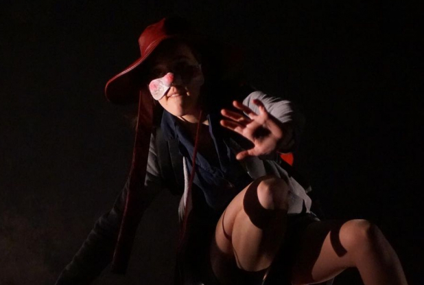 Céleste et la lune - Chapeau