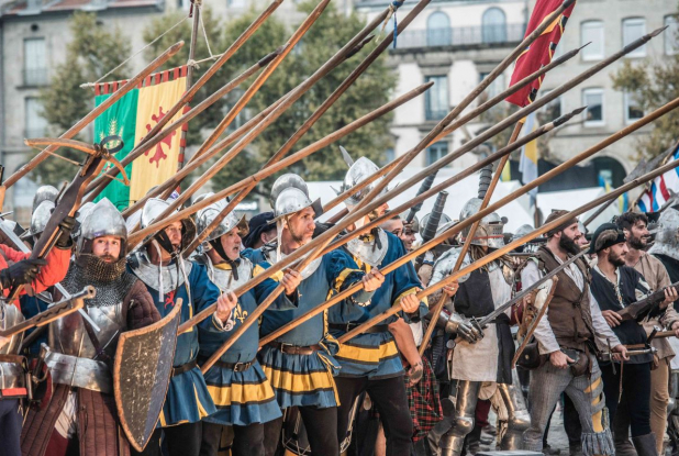 Fêtes du Roi de l'Oiseau - Lanciers