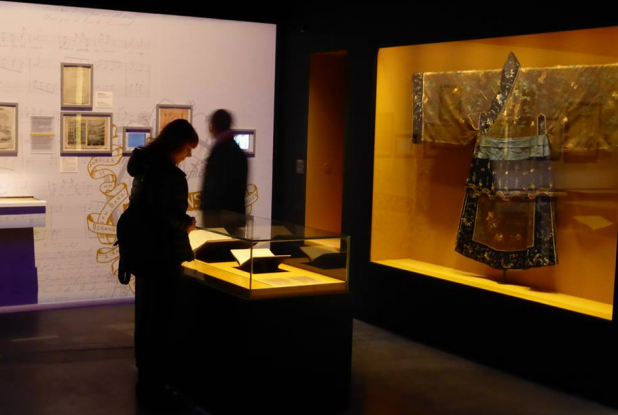 Expo Trésors de Guimet à Confluences - costume