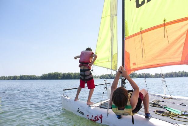 Stage vacances au Grand Parc Miribel Jonage - bateau