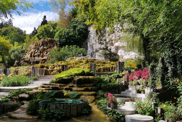 Jardin des Fontaines Pétrifiantes : La pétrification