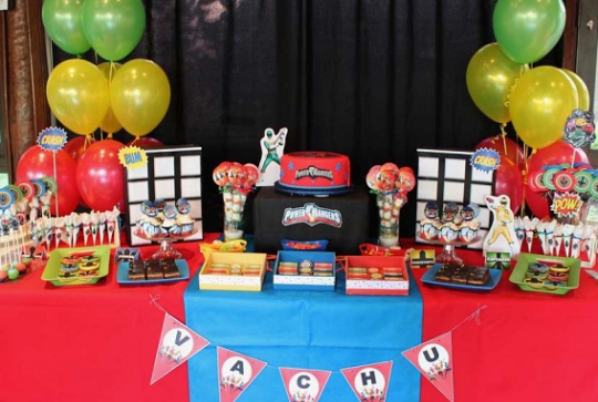 Anniversaire enfant Power Rangers - Déocration