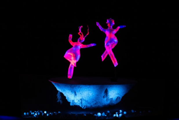 Le Plus petit Cirk du bord du bout du monde - créatures volantes