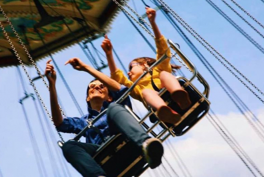 Jardin d'acclimatation : les chaises volantes
