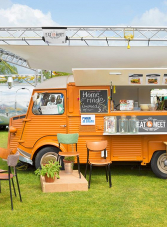 Un festival de food trucks