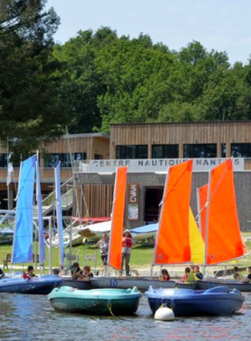 Base nautique de la Ville de Nantes : bateau