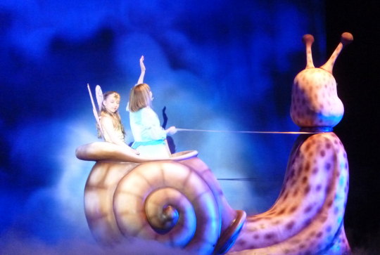 Chantal Goya et son escargot