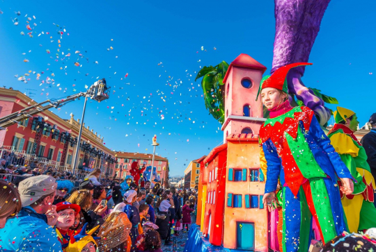 Déguisement sur les chars au Carnaval