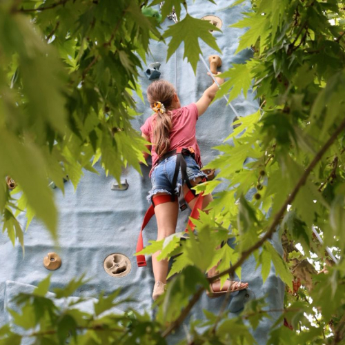 Estives Nantes terrain de jeux