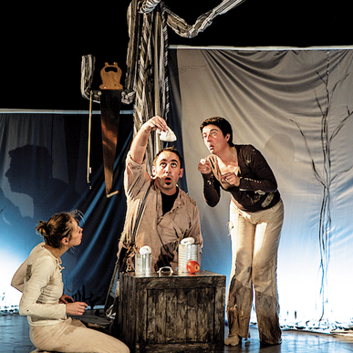 La Première neige - Cie Les Pieds Bleus