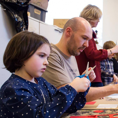 Atelier en famille : Main dans la main