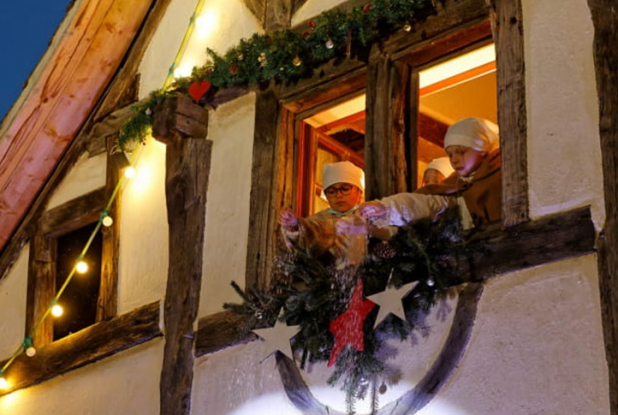 Spectacles de Noël à l'Écomusée d'Alsace : fenêtre