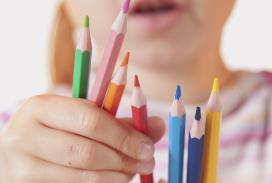 Crayons pour expérience l'eau qui ne coule pas