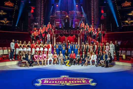 Cirque d'Hiver Bouglione : Troupe