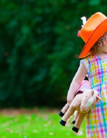 Enfants cowboys et indiens