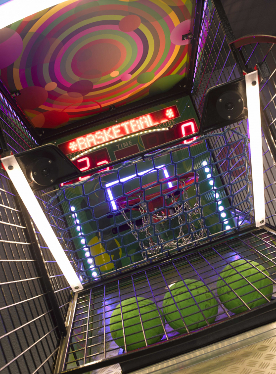 basket ball tete dans les nuages