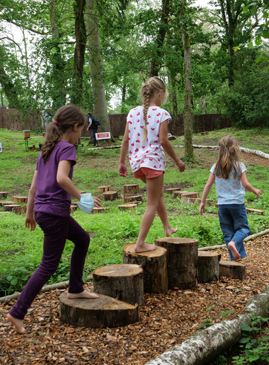 Sentier pieds nus de la Bergerie nationale