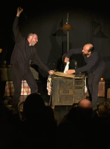 "Blanche(s) Neige(s) et quincaille" du collectif Konsl'diz