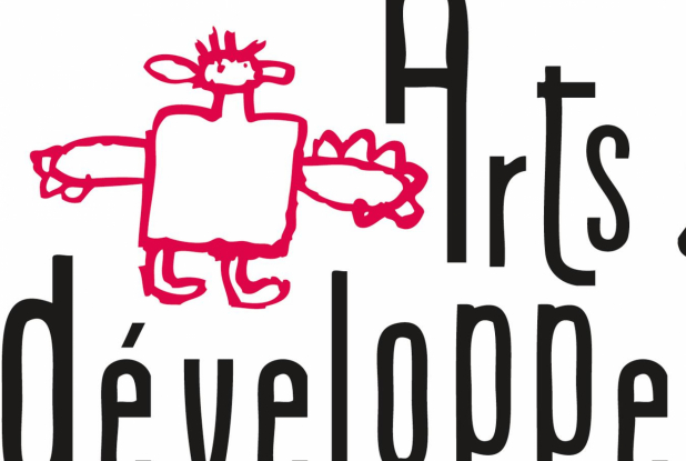 Arts et développement