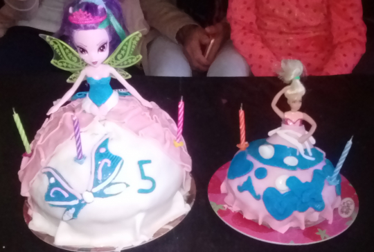 Gâteau poupée en 2 modèles