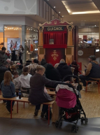 Guignol au centre commercial Cora à Lempdes