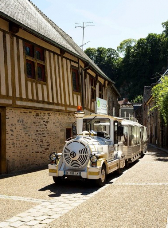Le petit train touristique de Fougères