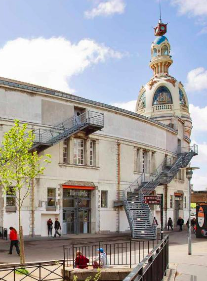 Le Lieu Unique à Nantes : vue de dehors