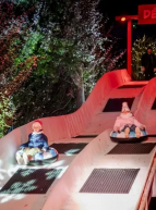 Noël au Parc Astérix : la glissade d'Obélix