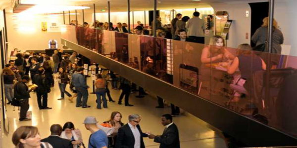 hall du Forum des images