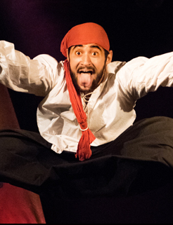 Augustin, Pirate des Indes