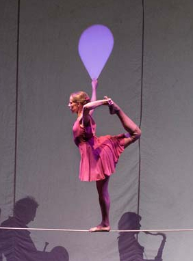 Tempus Fugit - Cirque Plume