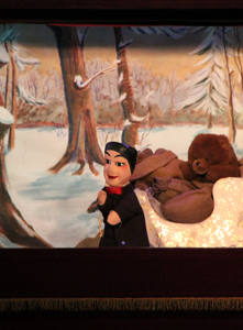 Guignol et un étrange Père Noël