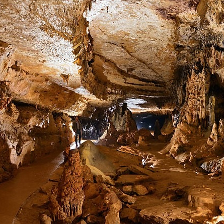 Grottes d'Arcy-sur-Cure