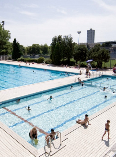 Lyon Et Ses Piscines Pour Votre Baignade En Famille Citizenkid