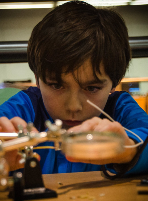 Repair Café Paris : enfants