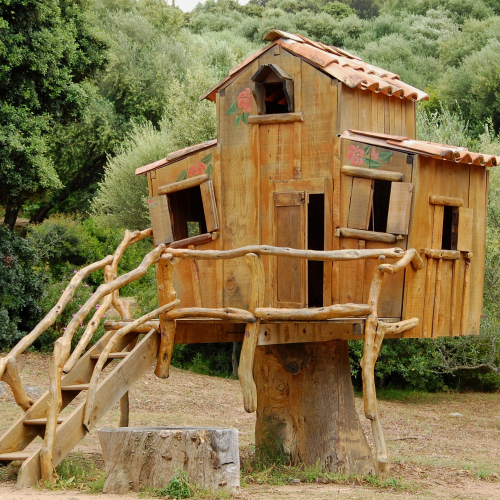 Cabane enfant en bois