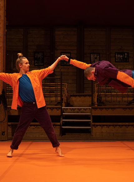 La fabuleuse histoire de BasarKus - Cie Lamento et L’Académie Fratellini