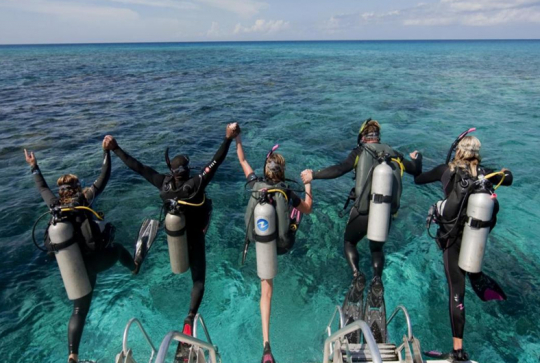 Des séjours sportifs pour vos vacances en famille - Plongée