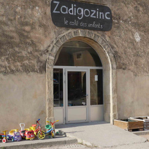 Café associatif Zadigozinc