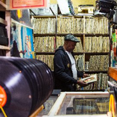 Expo VinylesMania - magasin de Jimmy à Nairobi