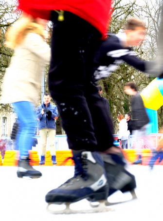 Les enfants glissent avec Nant’Arctique