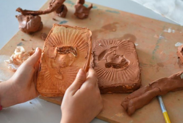 Prière de toucher - l'art et la matière