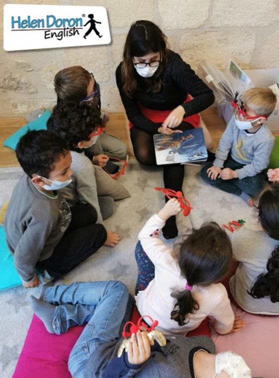 Helen Doron English Bordeaux : cours enfants avec logo