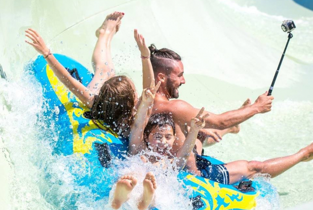 Océanile : bouée en famille