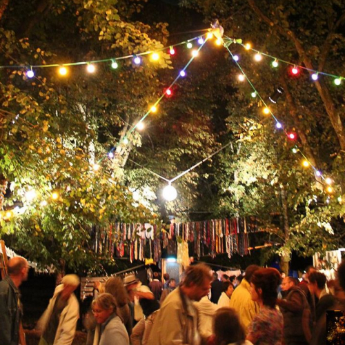 Les pieds dans l'herbe