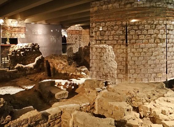 La Crypte archéologique du parvis Notre-Dame