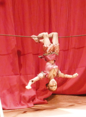 Au bout du fil - Cie Pelele