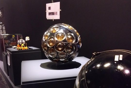 Expo Explorer l'infiniment...