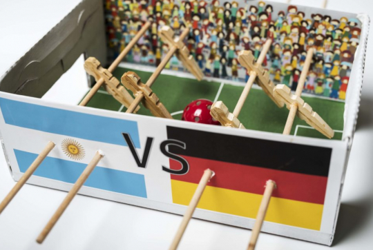 Un babyfoot miniature avec Fantasy Kids